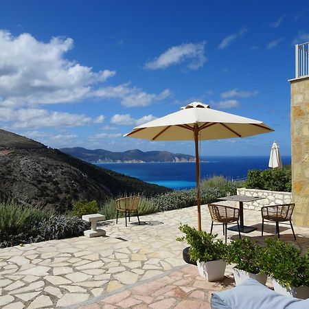 Myrtos Bay Apartments Anomeriá Exterior photo