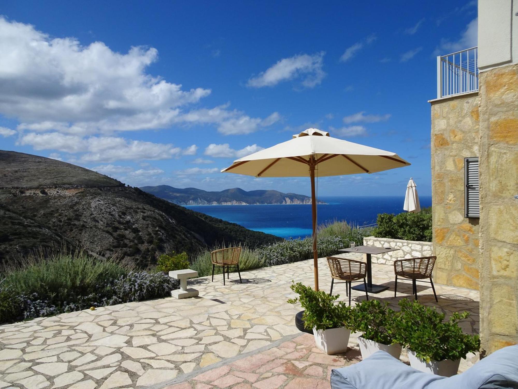 Myrtos Bay Apartments Anomeriá Exterior photo